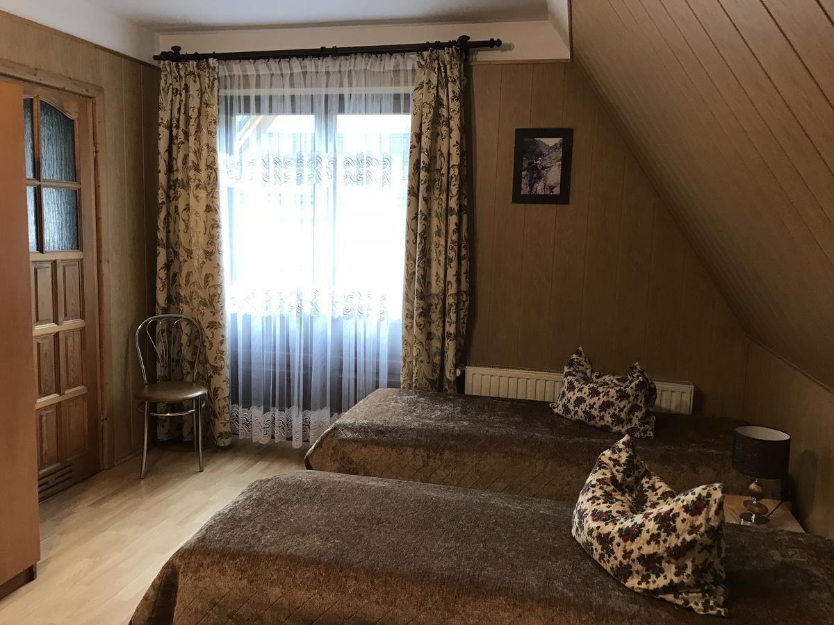 Hanusina Wynajem Pokoi * Zakopane